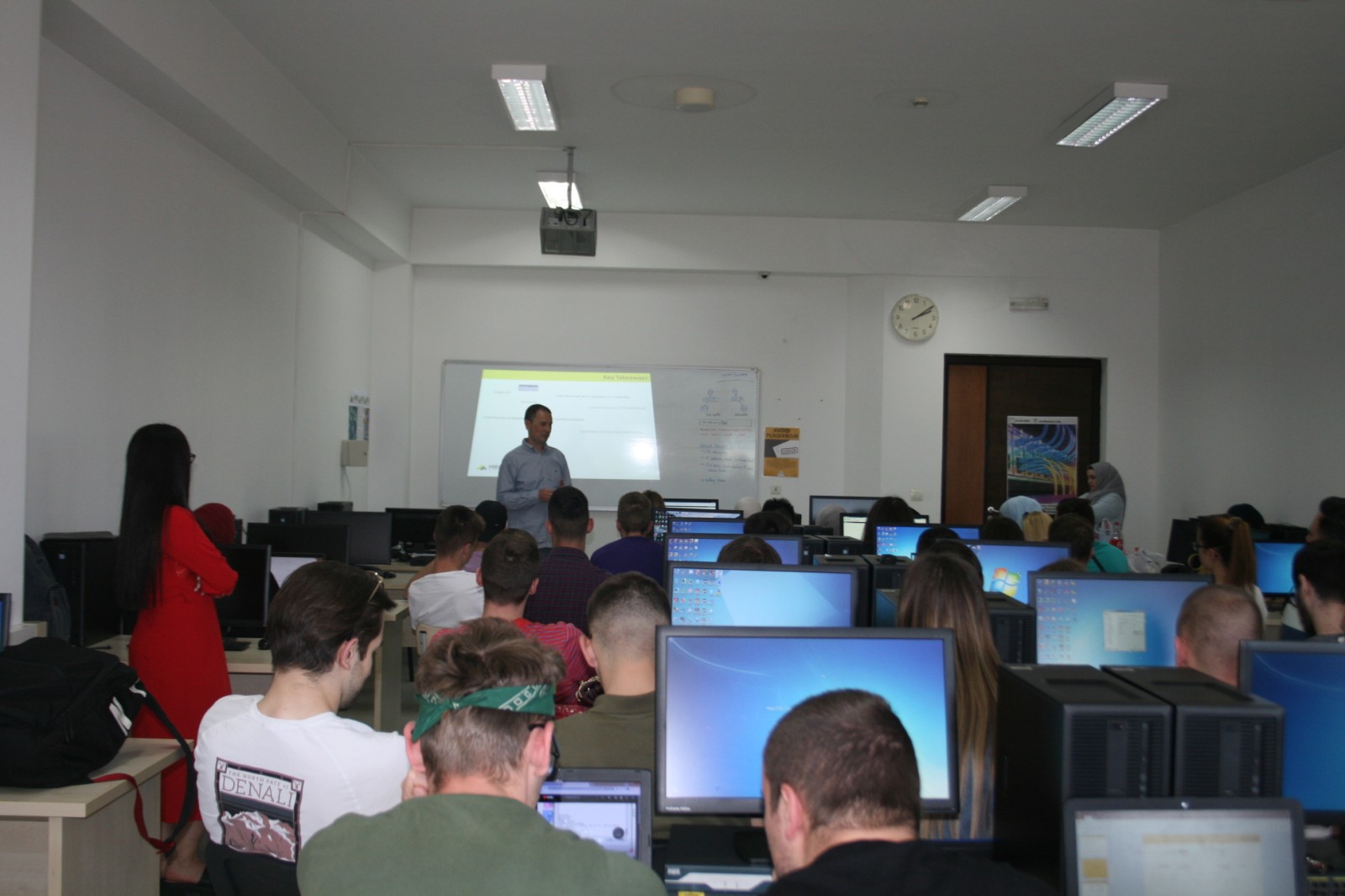 Computer Networks Fundamentals workshop photo 2
